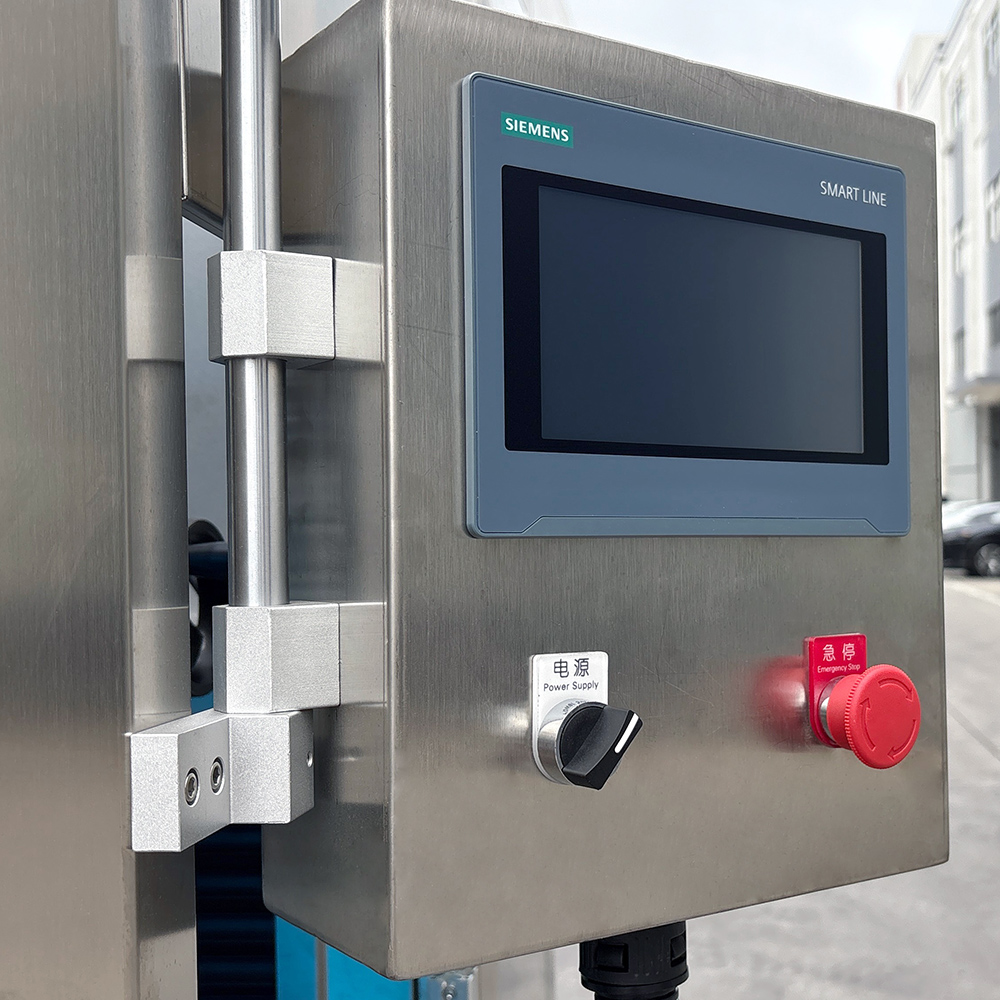 large container sleeve labeling machine